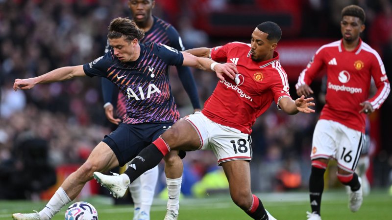 In Überzahl: Manchester United verspielt spät drei Punkte