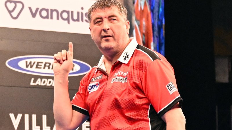 Sensation! Suljovic bezwingt dreifachen Weltmeister van Gerwen