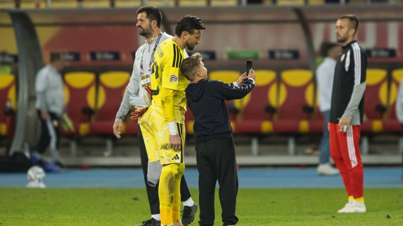 Niederlande: 5 Jahre Stadionverbot für 13-Jährigen