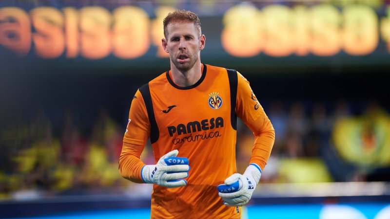 Wegen Raubüberfall! Ex-Salzburg-Goalie fehlt Villareal