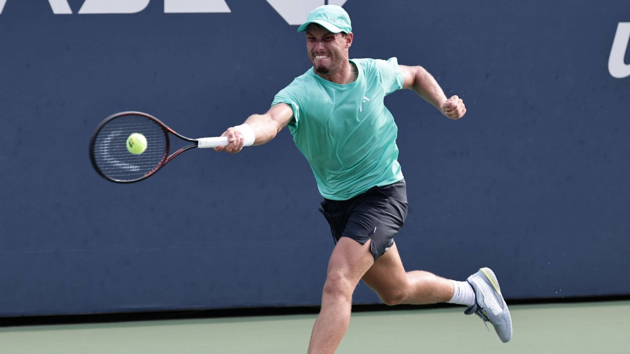 Filip Misolic and Sandro Kopp Reach Florence Challenger Quarterfinals