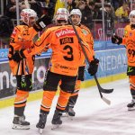 Knapp! 99ers biegen die Capitals