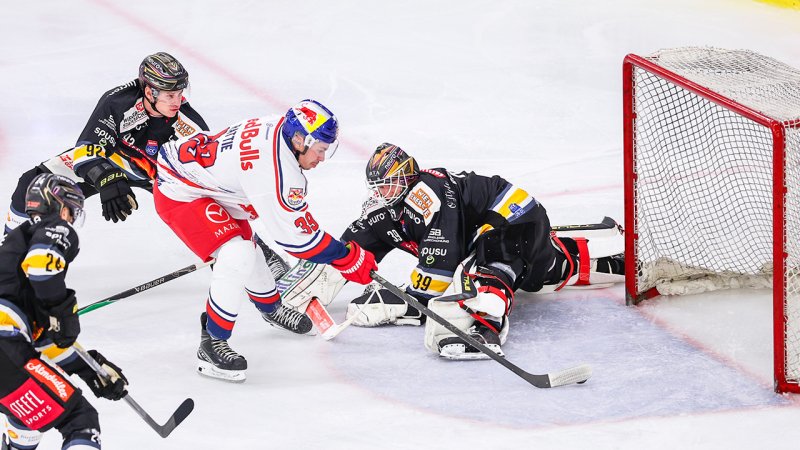 Salzburg gewinnt rasanten Schlagabtausch mit den Capitals