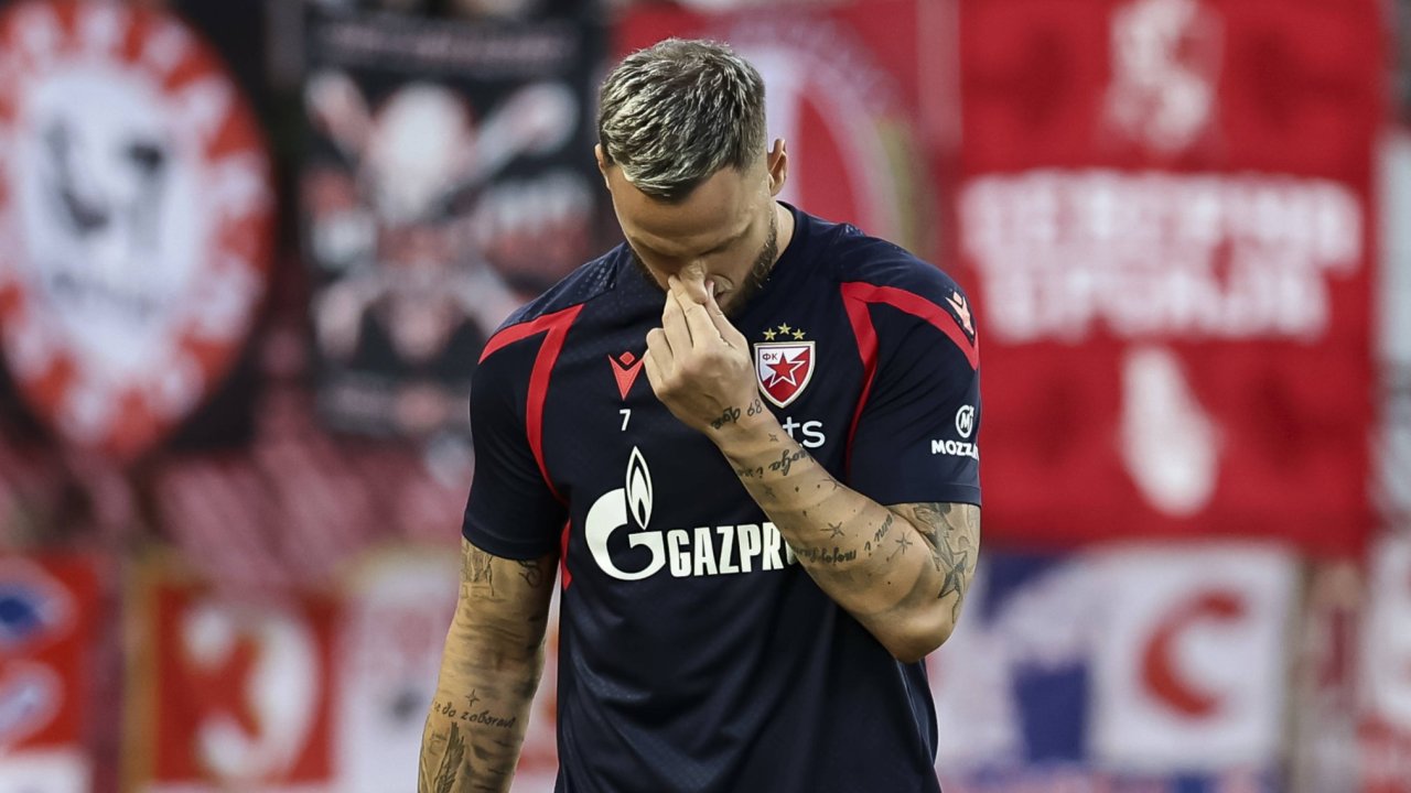 Red Star Belgrade Bench Arnautovic and Cham in Victory