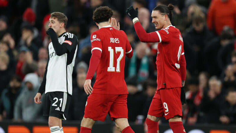 Liverpool nach Doppelschlag mit einem Bein im <a href='/de/daten/news/american-football/efl/' class='tag'>EFL</a>-Cup-Finale