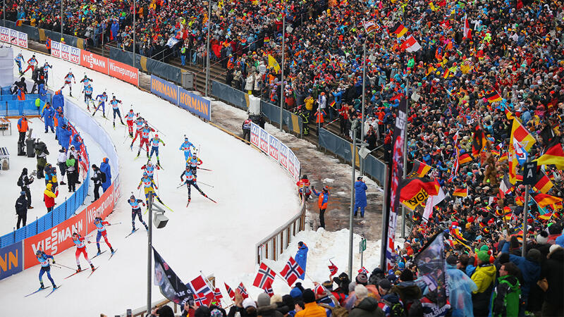 Regen, Wärme, Wind! <a href='/de/daten/news/fussball/biathlon/' class='tag'>Biathlon</a>-Bewerbe in Oberhof wackeln