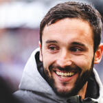 Fix! Pink muss chinesischen Meister verlassen