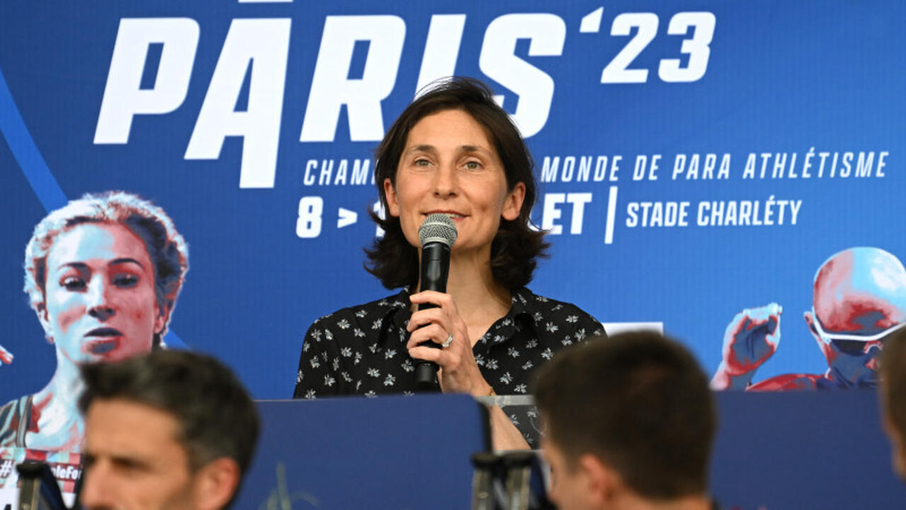 Ministerin nach Fan-Tod: