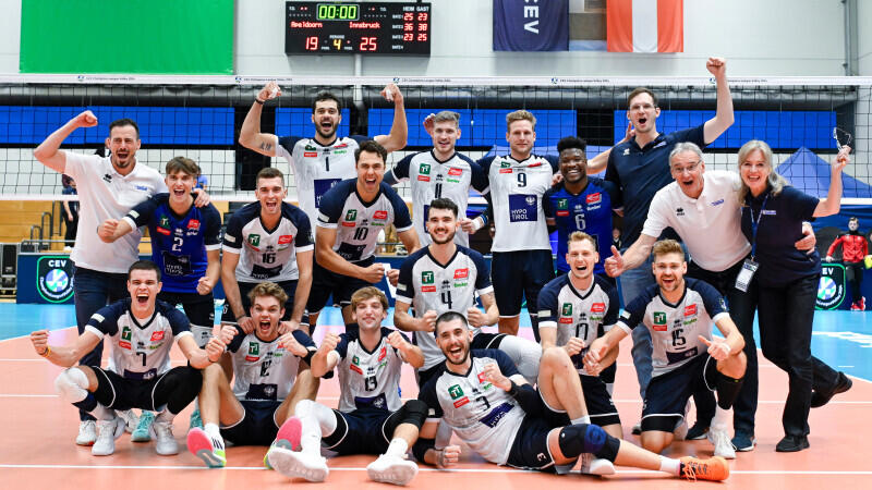 Aufstieg in der <a href='/de/daten/news/champions-league/' class='tag'>Champions League</a> - Tirol wird Gruppenzweiter
