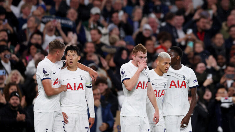 Tottenham nach Heimsieg zurück an der Spitze