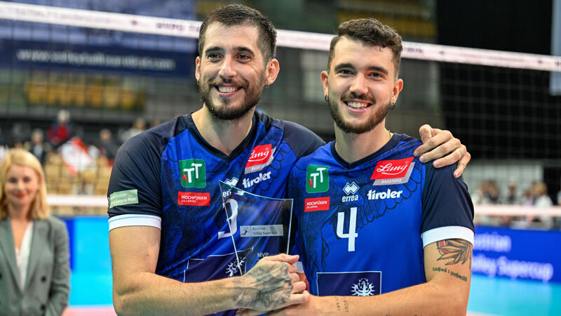 Double-Sieger <a href='/de/daten/news/volleyball/hypo-tirol/' class='tag'>Hypo Tirol</a> feiert Super-Cup-Triumph