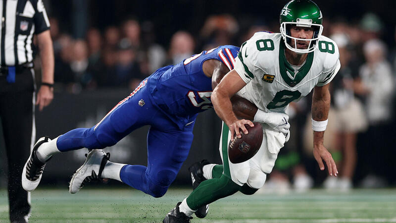 Schock! <a href='/de/daten/news/aaron-rodgers/' class='tag'>Aaron Rodgers</a> verletzt sich schwer bei Jets-Debüt