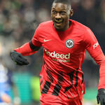 Frankfurt-Star macht Druck: "Ich möchte zu Paris wechseln"