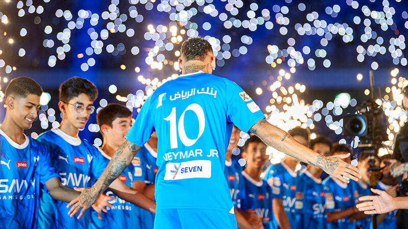 Das fängt ja gut an! Neymars Saudi-Debüt verzögert sich