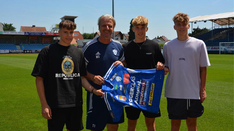 Hartberg: Trio erhält Jungprofivertrag