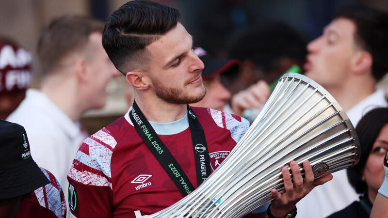 West Ham schmettert 100-Mio.-Offerte für <a href='/de/daten/news/declan-rice/' class='tag'>Declan Rice</a> ab