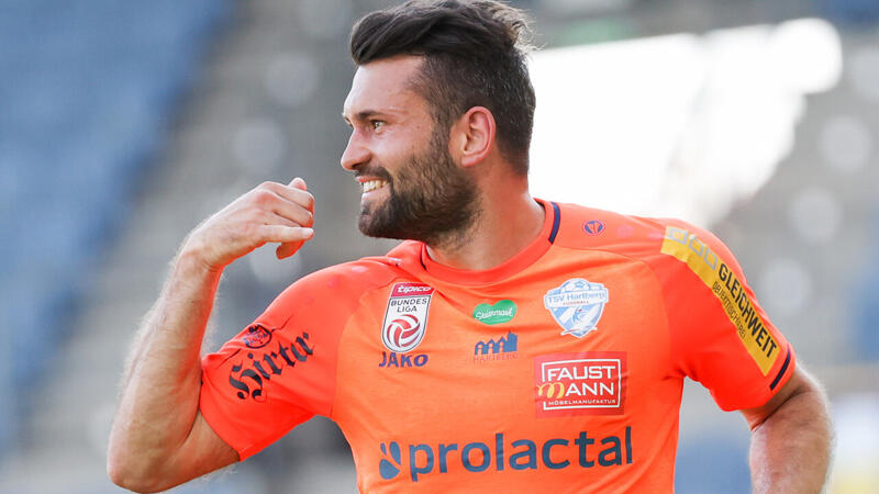 Hartberg überrascht <a href='/de/daten/news/fussball/hannover-96/' class='tag'>Hannover 96</a>