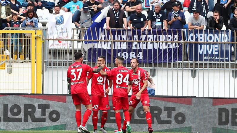 Nach Titelgewinn: Meister Napoli verliert bei Monza