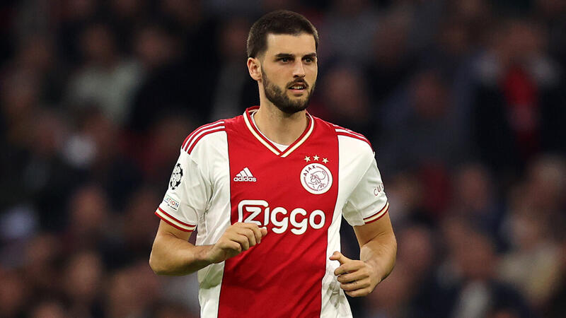 <a href='/de/daten/news/deutschland/' class='tag'>Deutschland</a>-Comeback? Grillitsch spricht über seine Zukunft