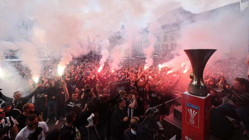 Sturms Cupsieger-Feier: "Und schon wieder kein Titel SCR...!"