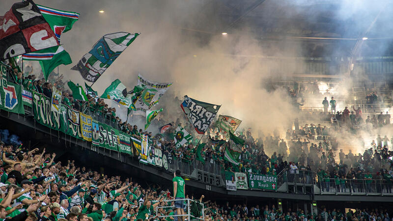 Die besten Bilder der Sturm- und Rapid-Fans aus Klagenfurt