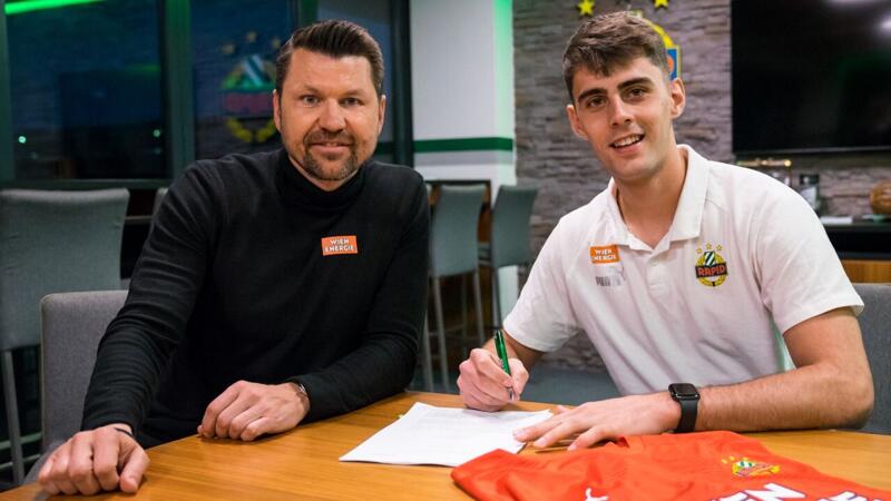 Bis 2027: Rapid Wien verlängert mit <a href='/de/daten/news/niklas-hedl/' class='tag'>Niklas Hedl</a>