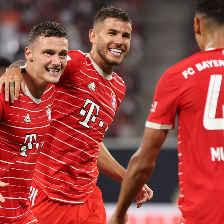 Bayern-Duo im San Siro: Milan-Fans spekulieren auf Transfers