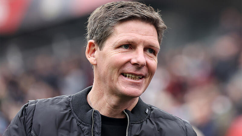 Glasner geht fest von Verbleib bei <a href='/de/daten/news/fussball/eintracht-frankfurt/' class='tag'>Eintracht Frankfurt</a> aus
