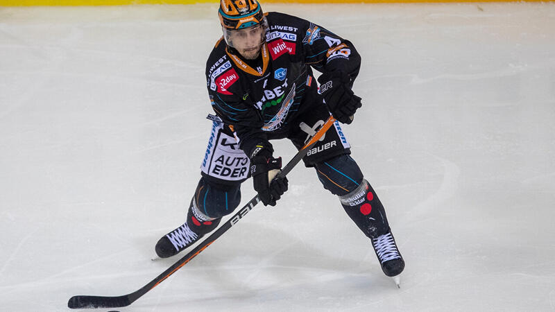 <a href='/de/daten/news/eishockey/black-wings-linz/' class='tag'>Black Wings Linz</a> trennen sich von Verteidiger-Duo