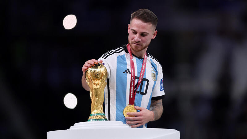 WM-Entdeckung wird von <a href='/de/daten/news/fussball/premier-league/' class='tag'>Premier League</a> Topklubs umgarnt