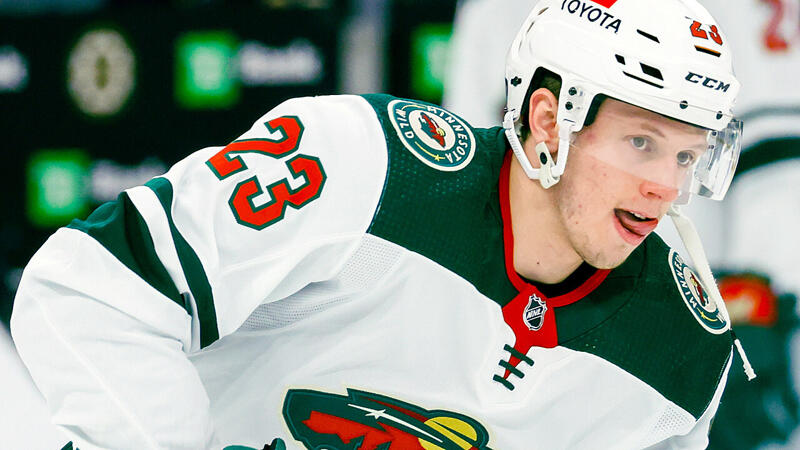 <a href='/de/daten/news/eishockey/marco-rossi/' class='tag'>Marco Rossi</a> glänzt bei 6:1-Sieg mit Doppelpack
