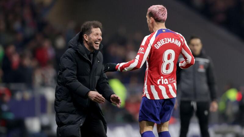<a href='/de/daten/news/fussball/atletico-madrid/' class='tag'>Atletico Madrid</a> überrollt den FC Sevilla