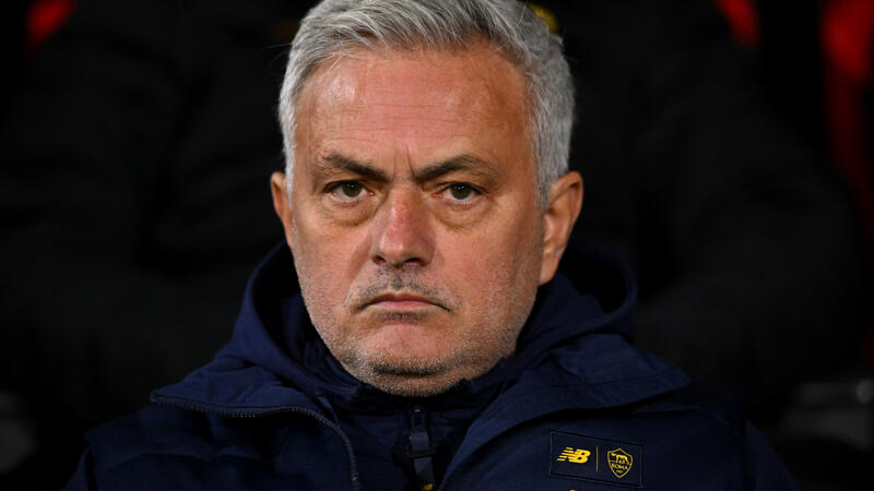 Nach Ausraster: Zwei Spiele Sperre für <a href='/de/daten/news/jose-mourinho/' class='tag'>Jose Mourinho</a>