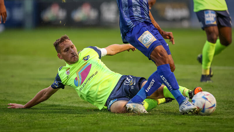 <a href='/de/daten/news/fussball/skn-st--poelten/' class='tag'>SKN St. Pölten</a> verlängert Vertrag mit Kapitän