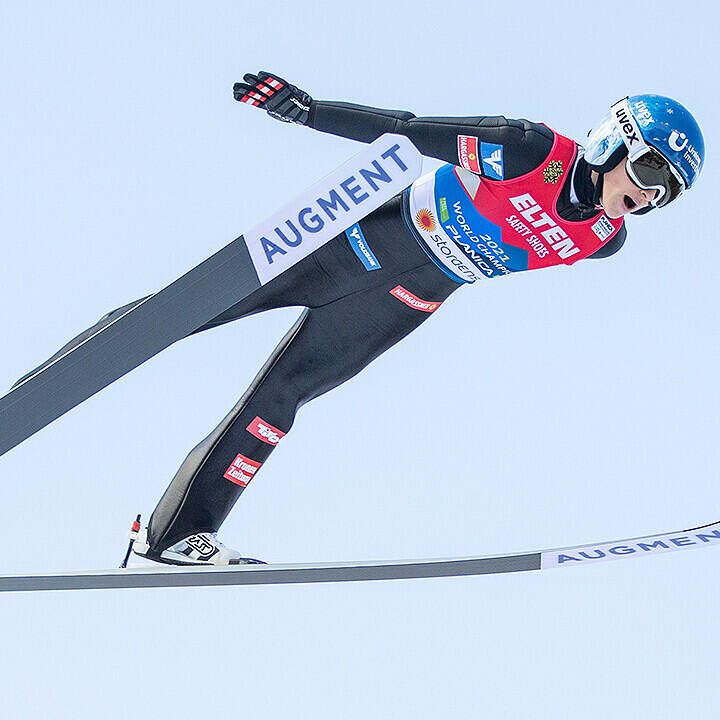 Österreichs Skisprung-Frauen holen SILBER im Teambewerb!