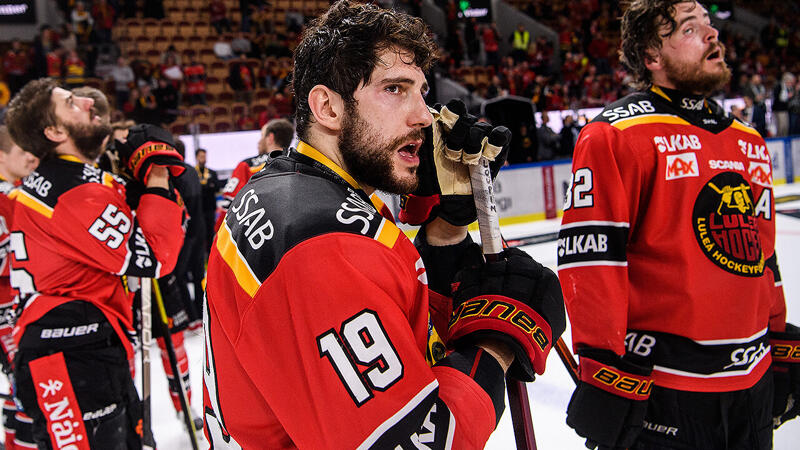 Komarek mit einem Bein im CHL-Halbfinale, Kasper siegt auch