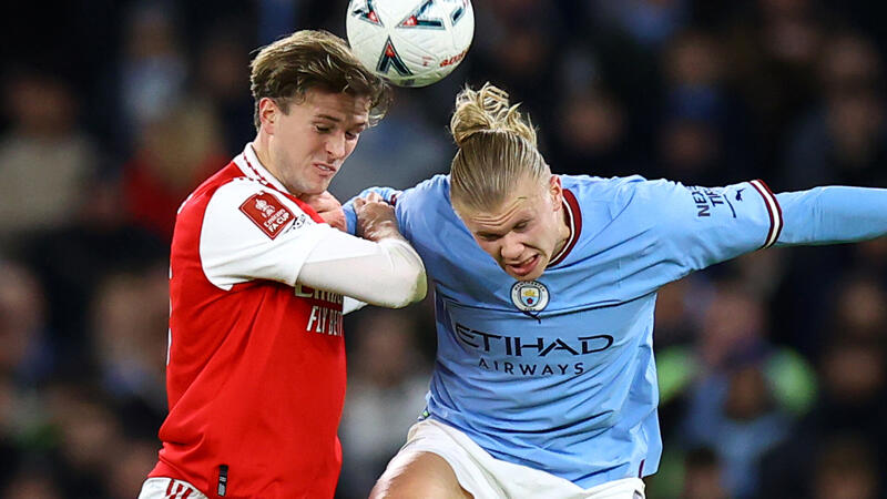 <a href='/de/daten/news/fussball/manchester-city/' class='tag'>Manchester City</a> wirft Arsenal raus