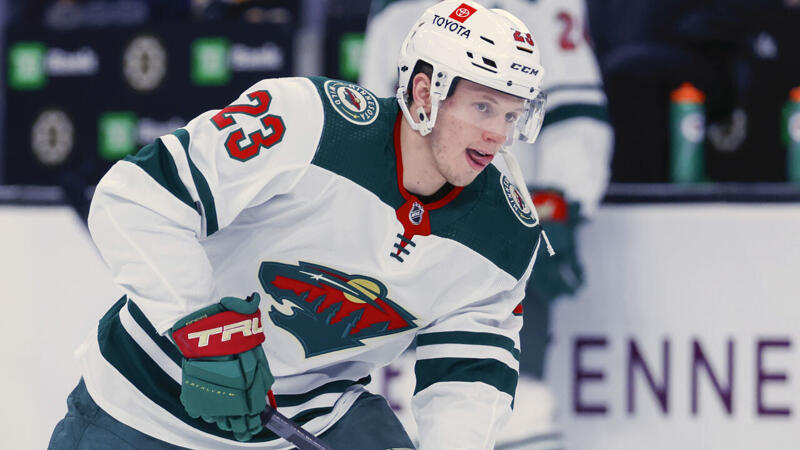 First Star! Furioses AHL-Saisondebüt von <a href='/de/daten/news/eishockey/marco-rossi/' class='tag'>Marco Rossi</a>