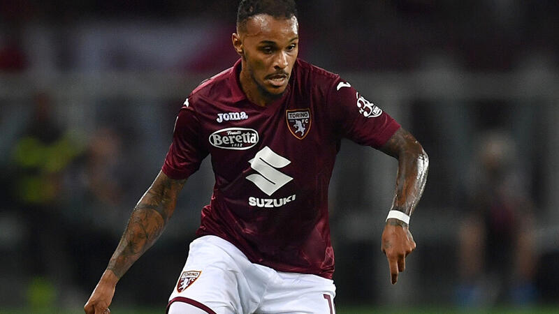 <a href='/de/daten/news/fussball/valentino-lazaro/' class='tag'>Valentino Lazaro</a> fällt länger aus