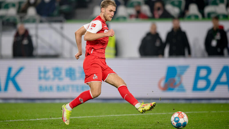 Köln-Stürmer muss um Karriere bangen