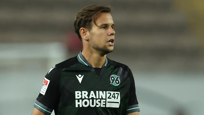 <a href='/de/daten/news/louis-schaub/' class='tag'>Louis Schaub</a>: Sportchef macht Mut - aber auch Druck