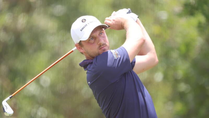 <a href='/de/daten/news/golf/golf/' class='tag'>Golf</a>: Nemecz in Südafrika auf Position 27 zurückgefallen