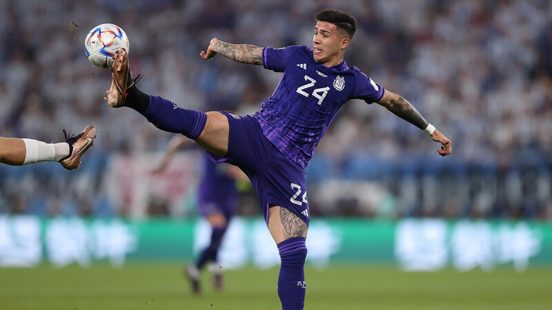 <a href='/de/daten/news/fussball/real-madrid/' class='tag'>Real Madrid</a> zeigt Interesse an WM-Shootingstar