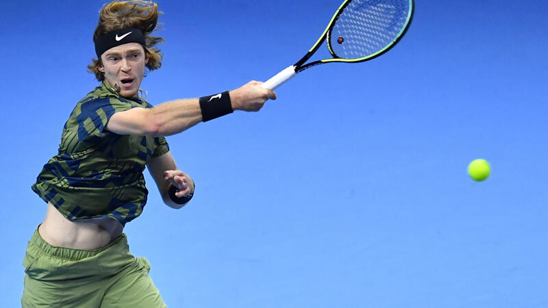 Rublev holt sich letztes Halbfinal-Ticket bei den Finals