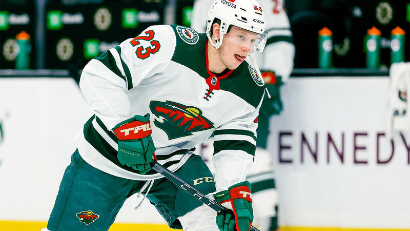 <a href='/de/daten/news/eishockey/marco-rossi/' class='tag'>Marco Rossi</a> schafft Sprung in <a href='/de/daten/news/eishockey/nhl/' class='tag'>NHL</a>-Kader von Minnesota Wild