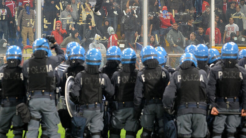 Nach den Ausschreitungen in Indonesien - 174 Tote bestätigt