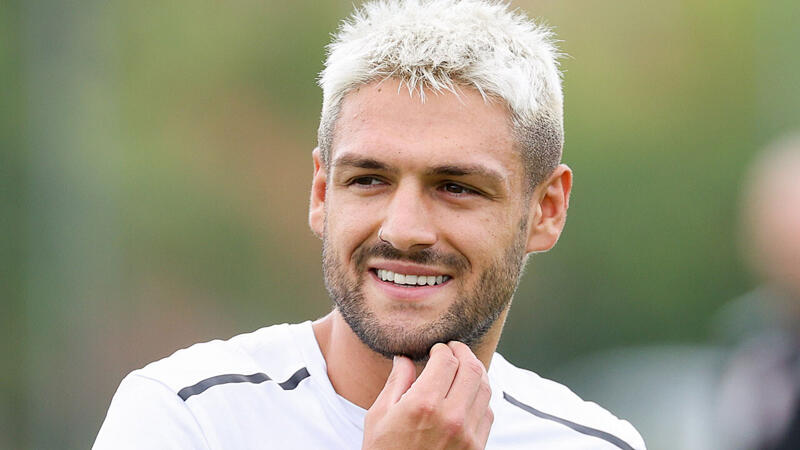 Neuer Verein in Griechenland für <a href='/de/daten/news/emanuel-sakic/' class='tag'>Emanuel Sakic</a>