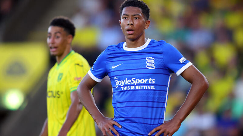 <a href='/de/daten/news/fussball/jobe-bellingham/' class='tag'>Jobe Bellingham</a> steigt in Birmingham zum Profi auf