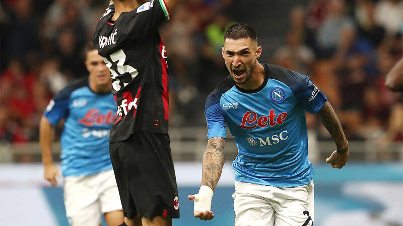 Napoli übernimmt mit Sieg in Milan Tabellenspitze