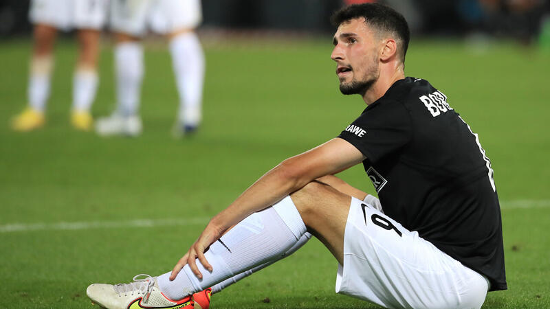 Sturm historisch schlecht: "Bittere Stunde!"